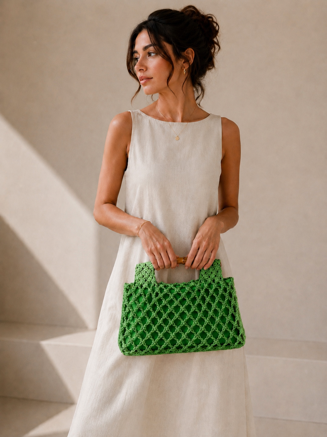 Sac Carré Tissé à Main avec Poignée Bambou Ajourée - Vert